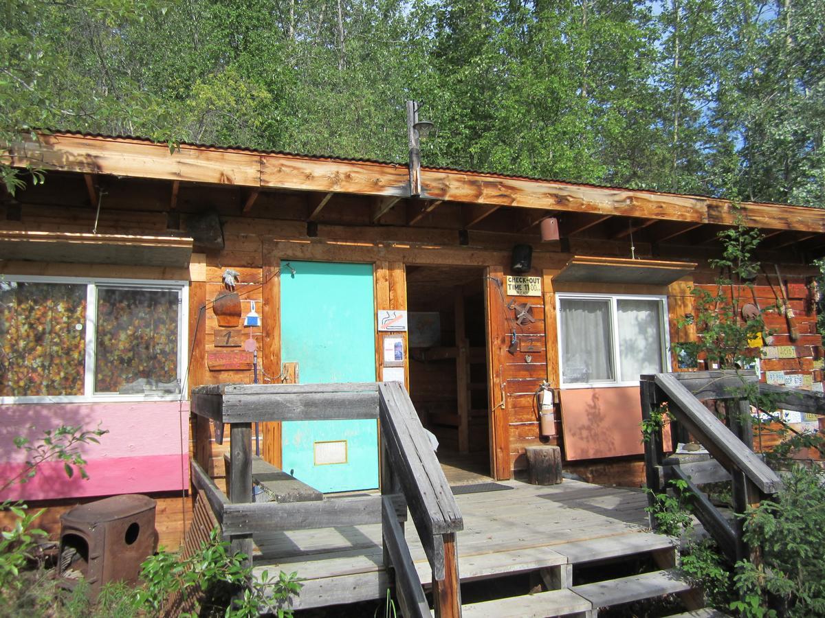 Dawson City River Hostel מראה חיצוני תמונה