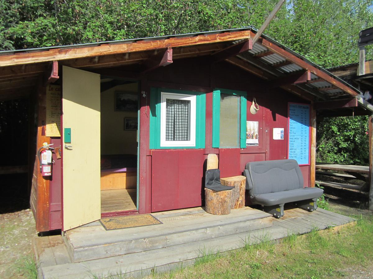 Dawson City River Hostel מראה חיצוני תמונה