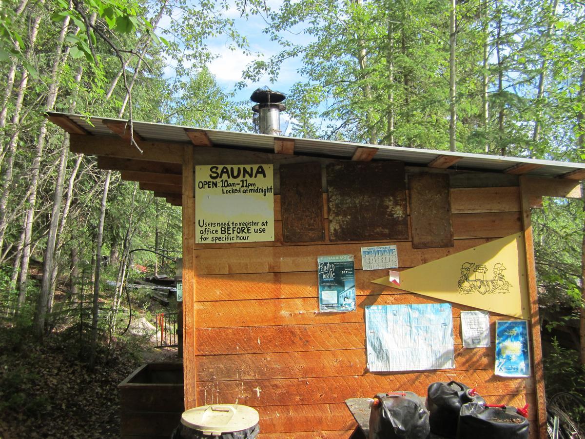 Dawson City River Hostel מראה חיצוני תמונה